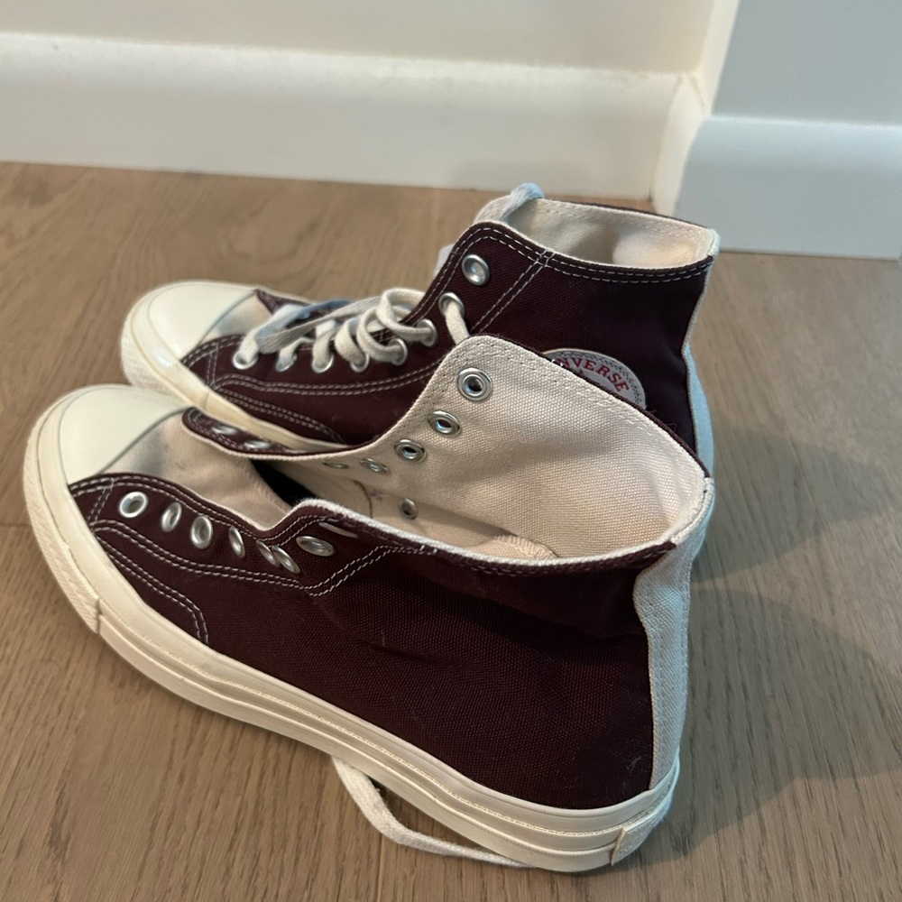NEW platform high top converse ladies 9.5 or men 7.5